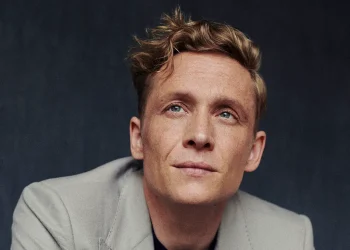 Matthias Schweighöfer: Ein Blick auf die Karriere des deutschen Multitalents