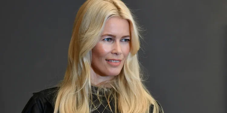 Claudia Schiffer: Die Ewige Ikone der Modebranche