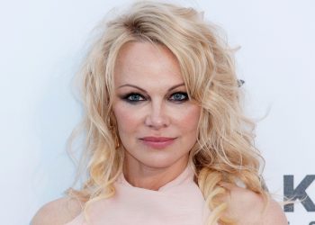 Dan Hayhurst: Ein Klangalchemist der Avantgarde