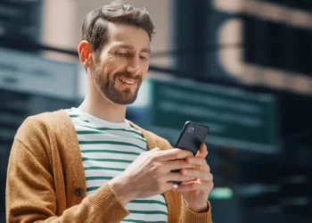 Wie lässt sich die Leistung von Mobiltelefonen beurteilen?