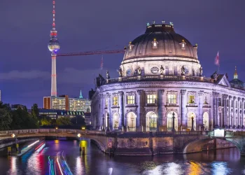 Berlin: Eine Stadt Der Unbegrenzten Möglichkeiten