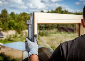 Warum sich der Austausch alter Dachfenster für Ihre Energiekosten lohnt