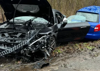 Influencer rast Ehepaar tot: Ein tragisches Ereignis und seine Folgen