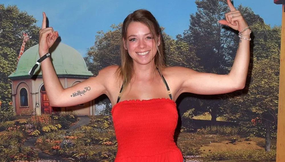 Anne Wuensche Fapello