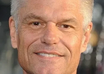 Harry Hamlin