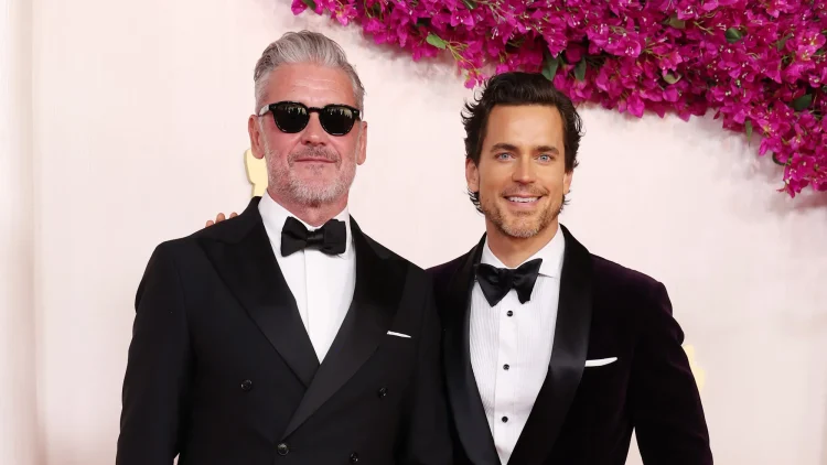 Simon Halls