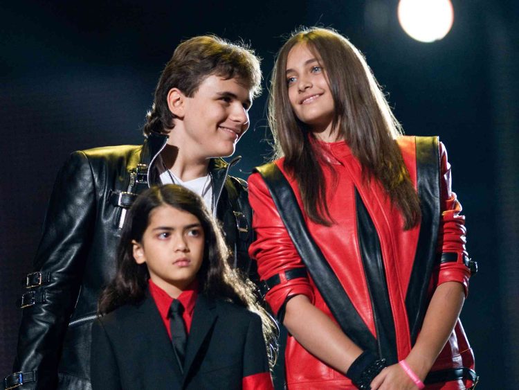 Blanket Jackson Mother